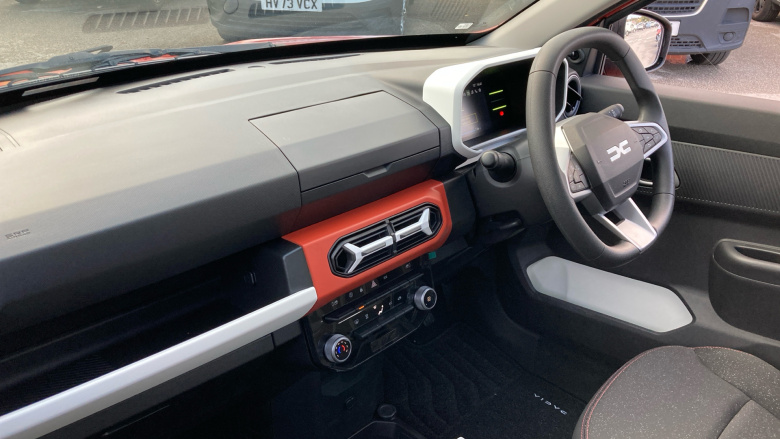 Dacia Spring 27kWh Expression 65 48kW 5dr Auto Electric Hatchback